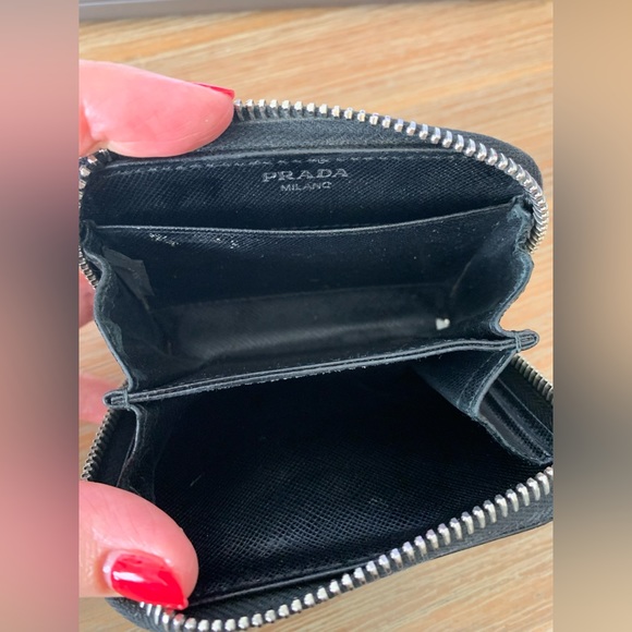 Authentic Prada coin purse - Picture 3 of 5